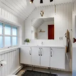 Дом отдыха Kajin - 200m From The Sea By Interhome Блаванн