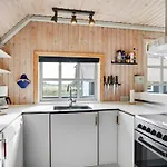 Kajin - 200m From The Sea By Interhome