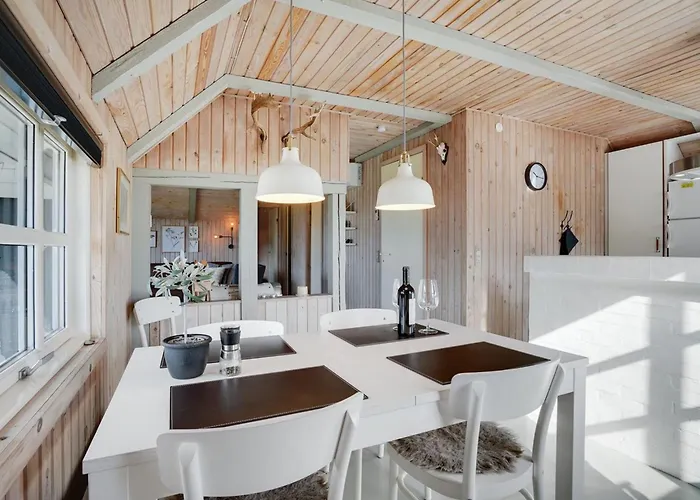 Kajin - 200m From The Sea By Interhome